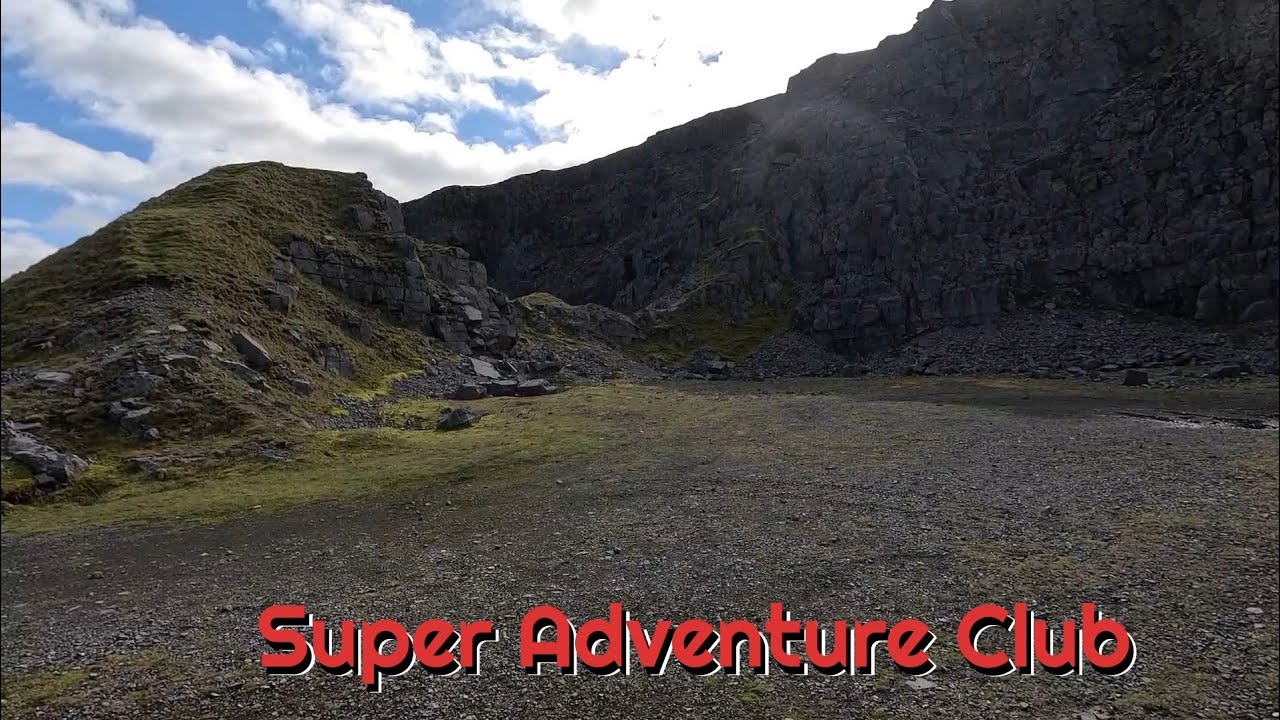 Super Adventure Club - Solo Cave Hunting