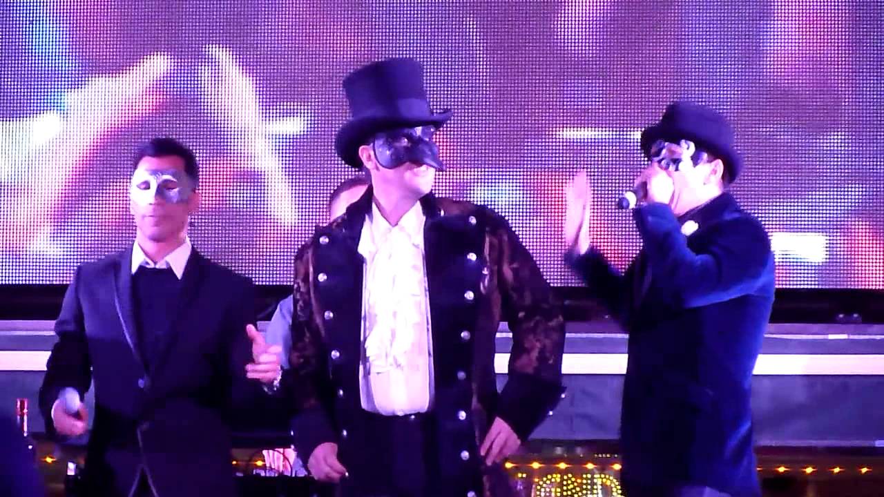 NKOTB Cruise 2014 Masquerade Intro Turn Down For NK!!