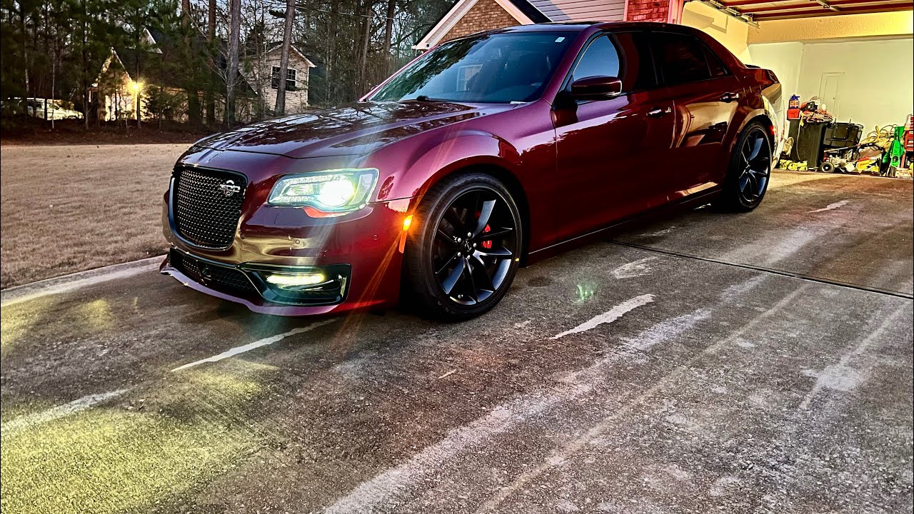 Installing an oil separator onto my 392 Chrysler 300 #mopar #392 #chrysler300 