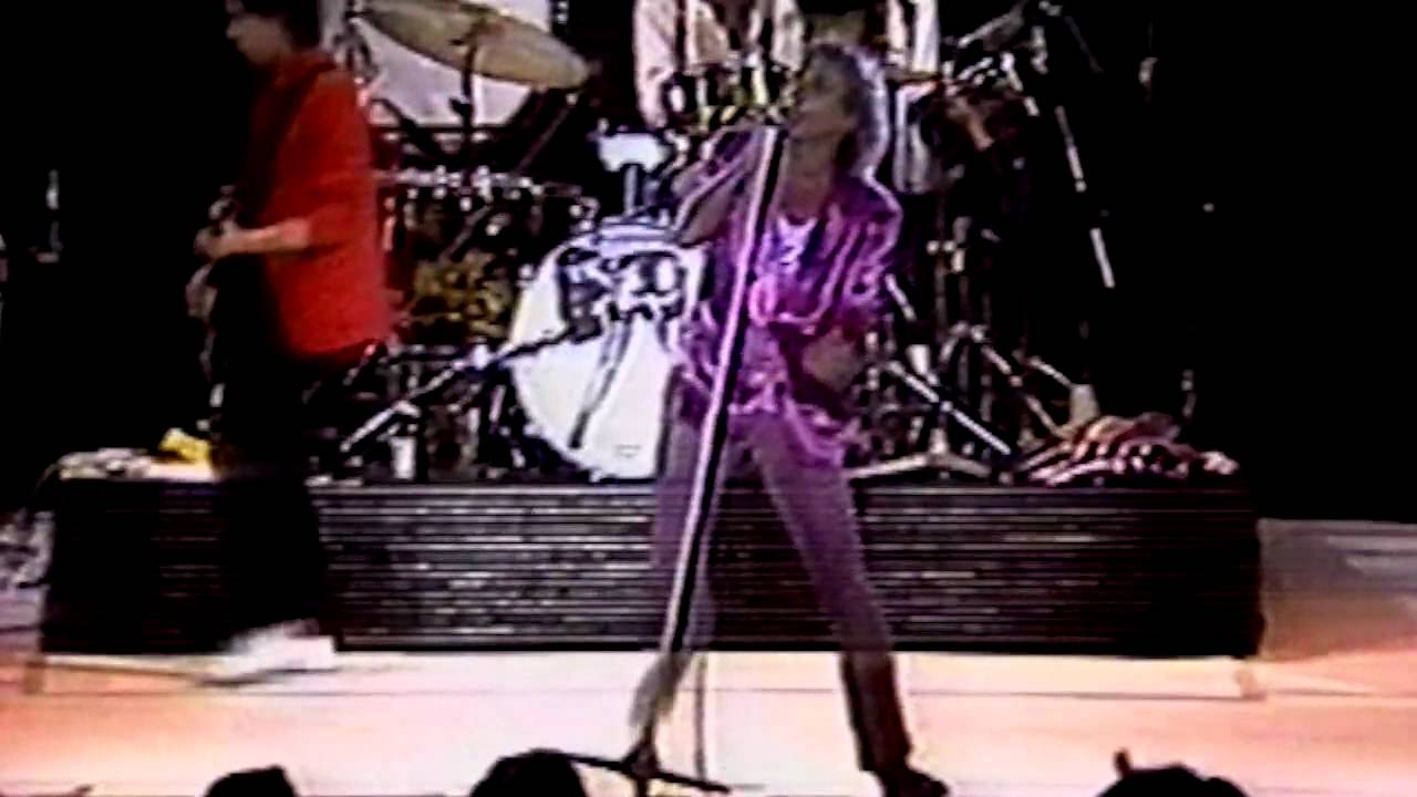 Gl'me Wings-Rod Stewart