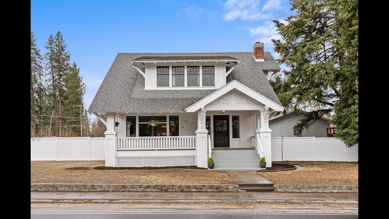 728 E Crawford St, Deer Park, WA - Austin Group with Windermere Valley/Liberty Lake