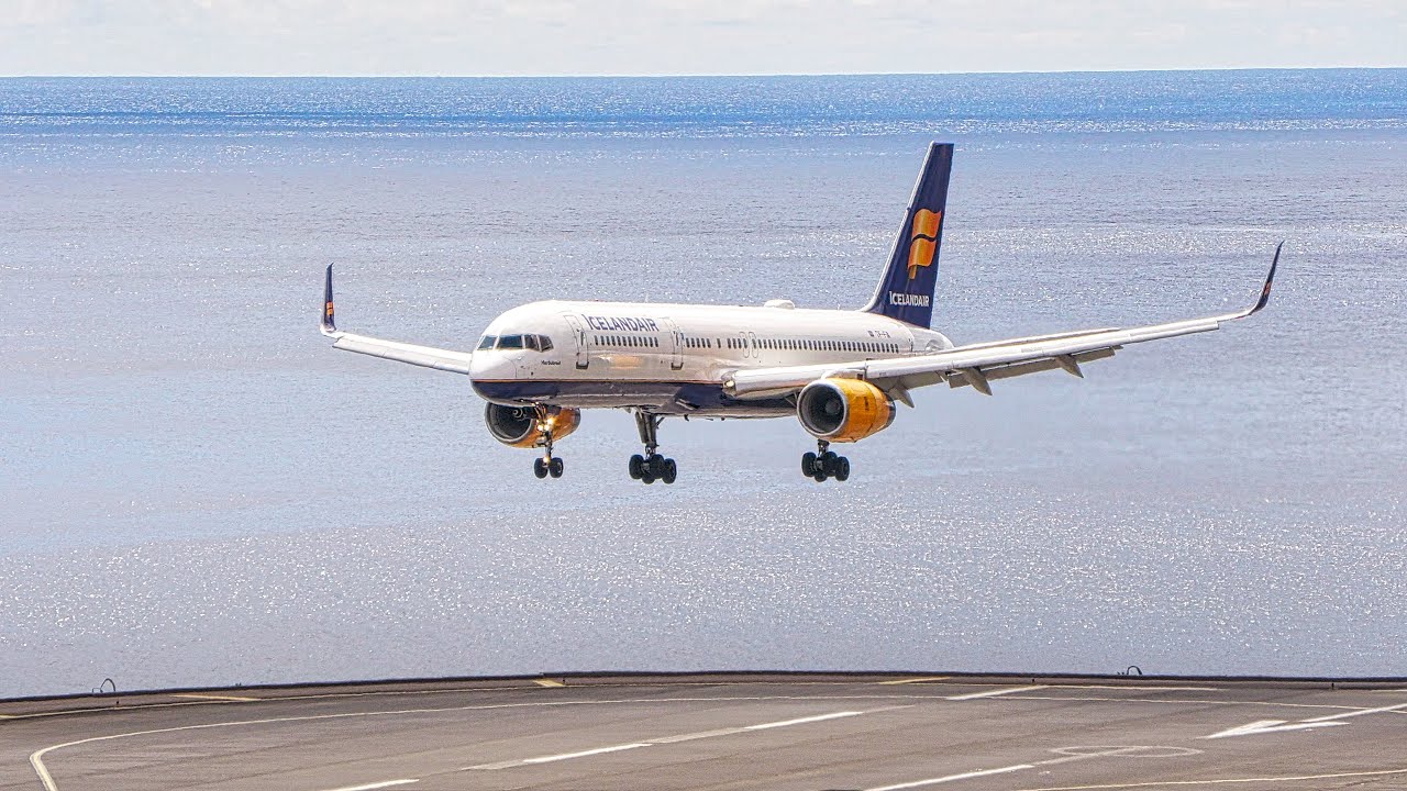 ICELANDAIR BOEING 757 Landing and Takeoff At Madeira Airport
