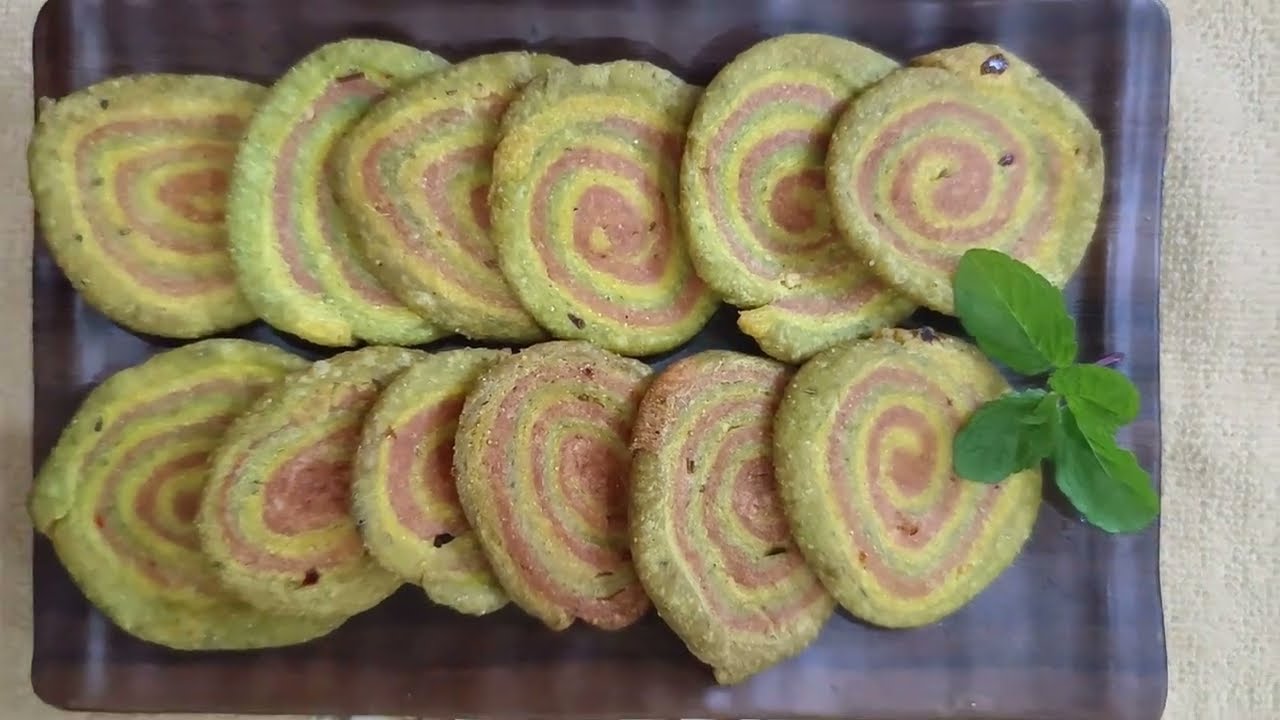 Mathri recipe | Multi Colour Mathri | पालक और चुकंदर की mathri | मैंदा की मठरी | सूजी की मठरी