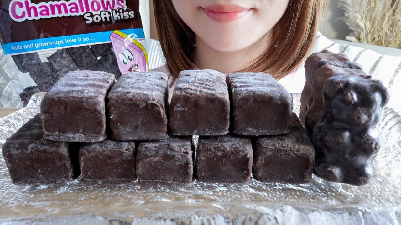 【咀嚼音】話題のハリボーチョコマシュマロを食べる【ASMR/EATINGSOUNDS】
