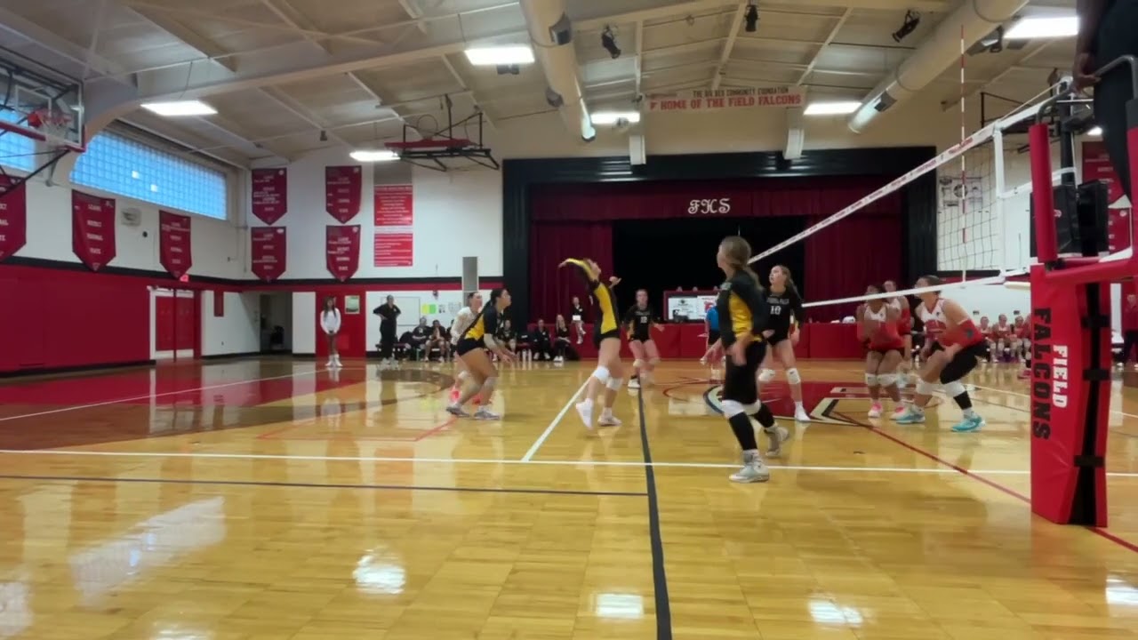 Zoey Green (2027) volleyball Libero #1 - Cuyahoga Falls High School at Field 9/8 2025