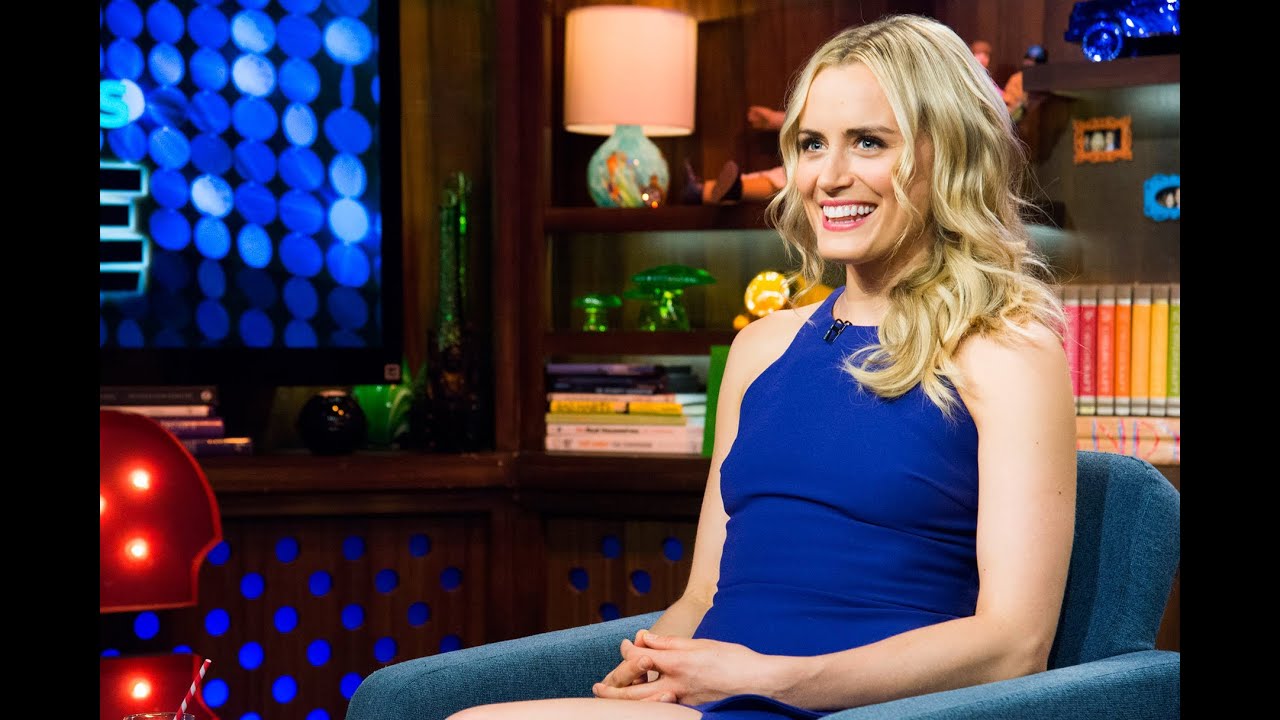The Late Late Show - [2013.09.23] - Taylor Schilling