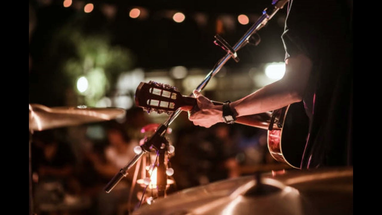 Mindenki okkal születik a földre. Rock.v.