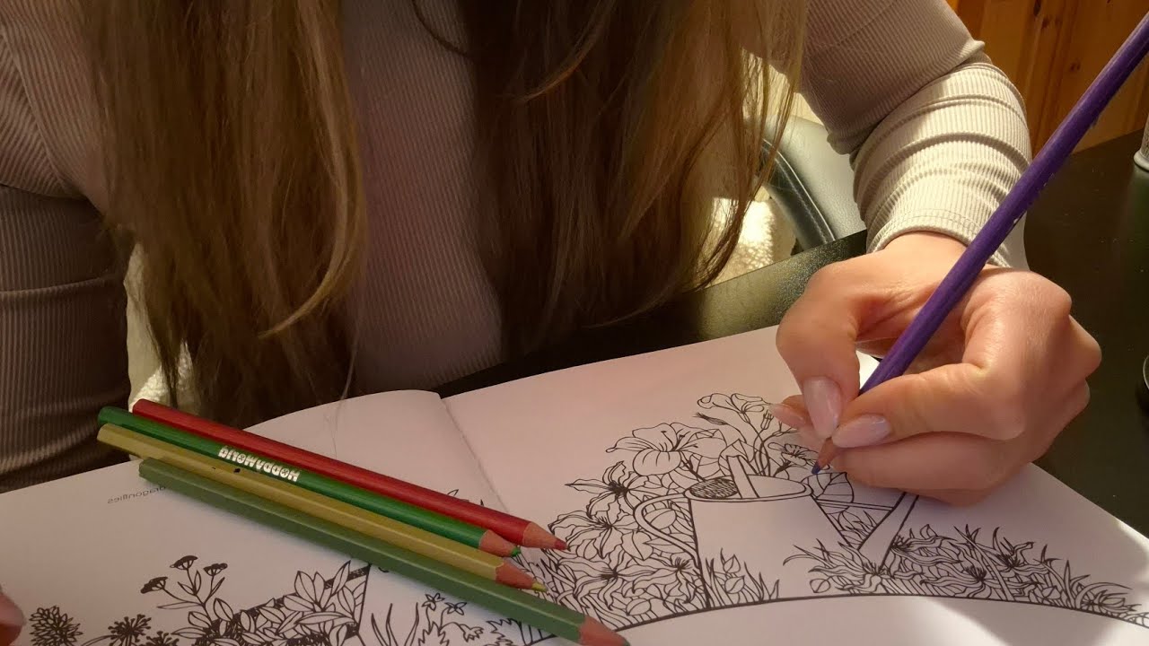 ASMR - Colour with Me ✏️ 🎨 Pencil Sounds to help you Sleep 😴 