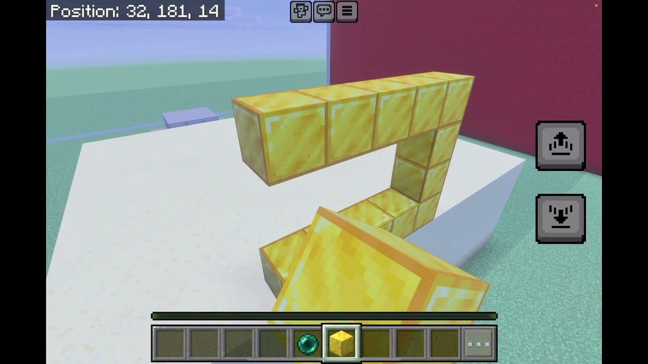 Bank build battle!