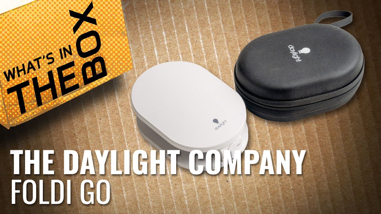 Unboxing: Foldi Go - A Great New Painting Lamp? | The Daylight Company