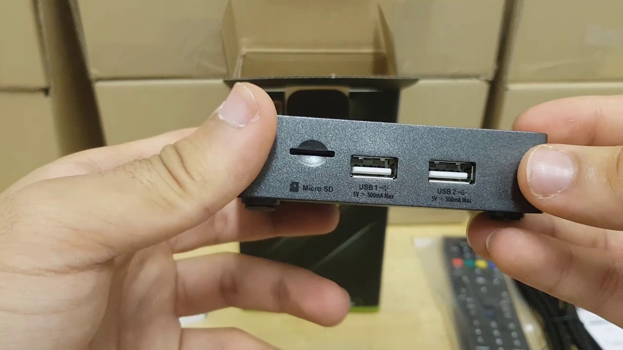 Formuler Z+ Unboxing, IPTV ontvanger en Gaming Pad.