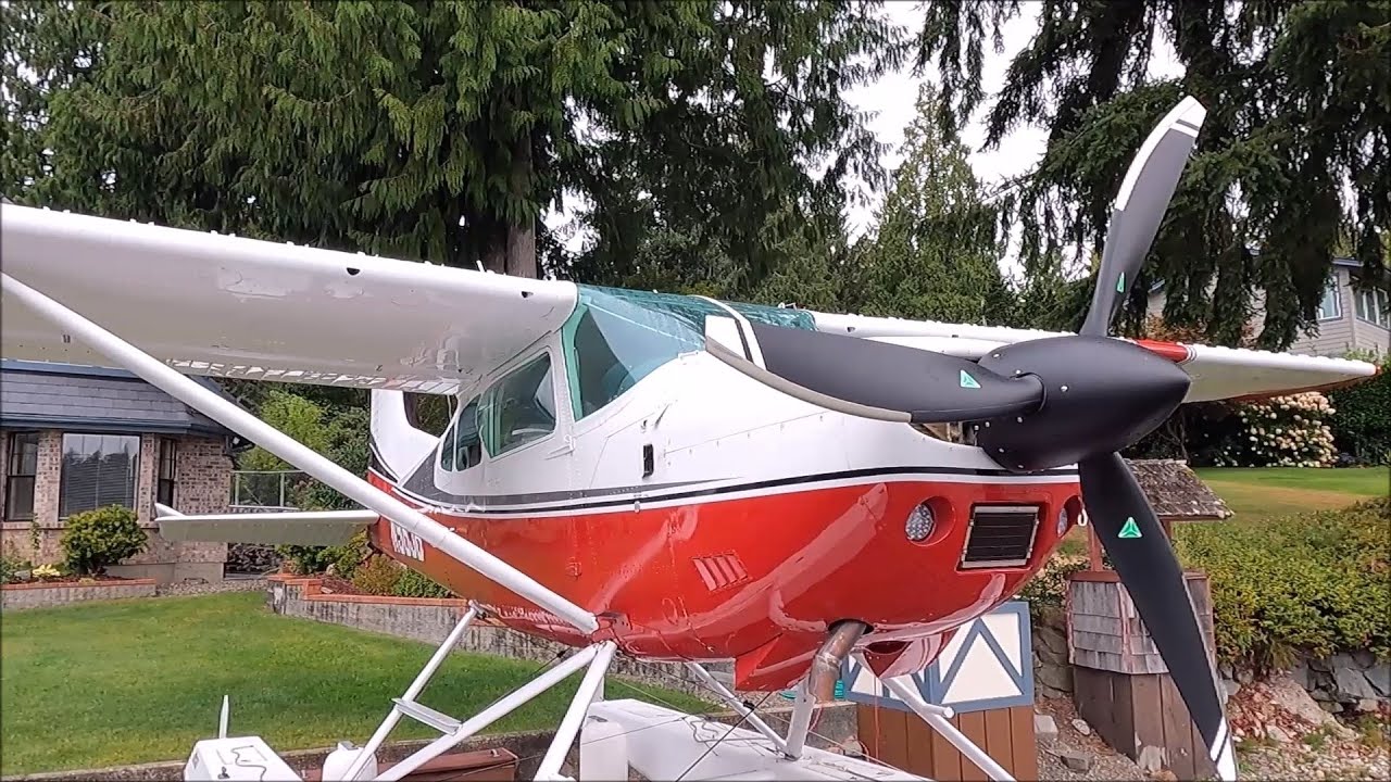 Cessna 185 с реверсивным пропеллером — самолет, который понравился бы шпиону.