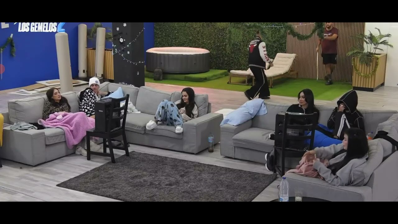 💚 PATICA RECIBE VISITA FAMILIAR POR SORPRESA EN LA CASA DE LOS GEMELOS 2 