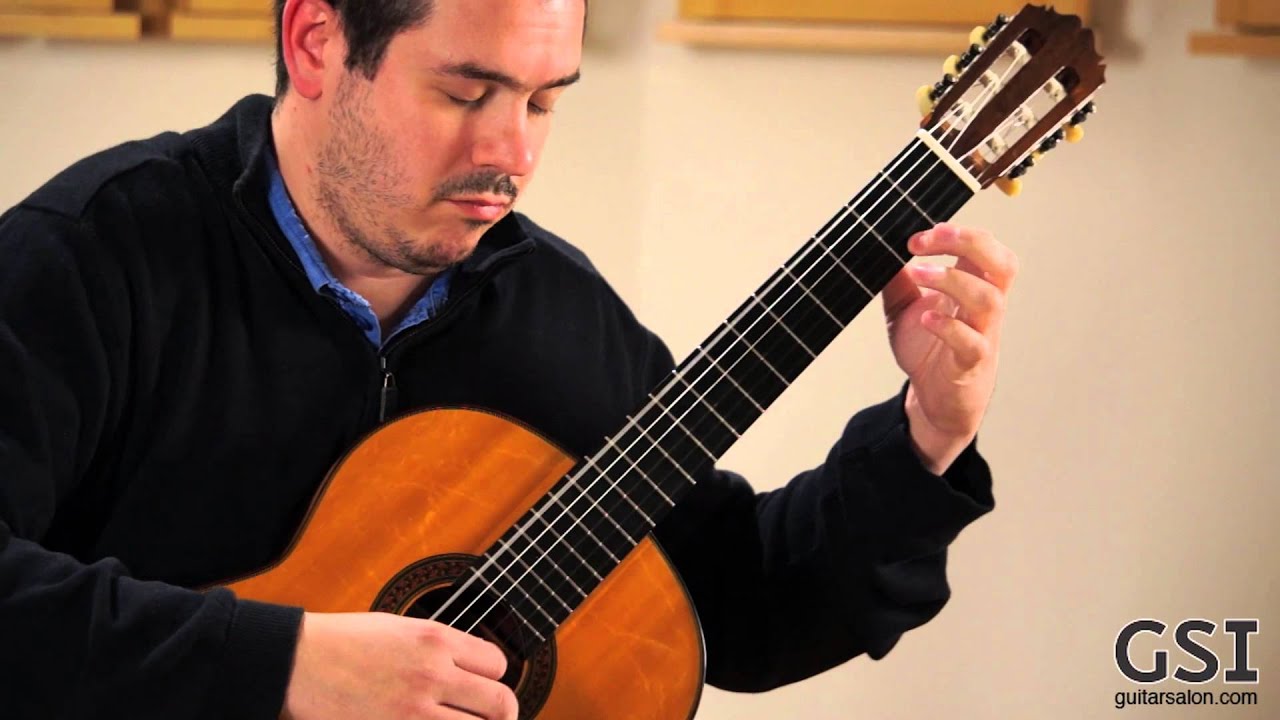 Jobim 'Luiza' played by Ricardo Giuffrida