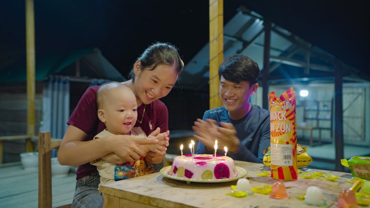 Happy 1st Birthday to My Son - How to Make a Birthday Cake for Your Son from Fruit | Lý Thị Bình