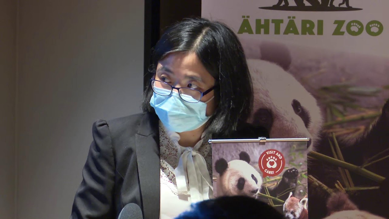 Ähtäri Zoo Panda Donation Ceremony 14.12.2021