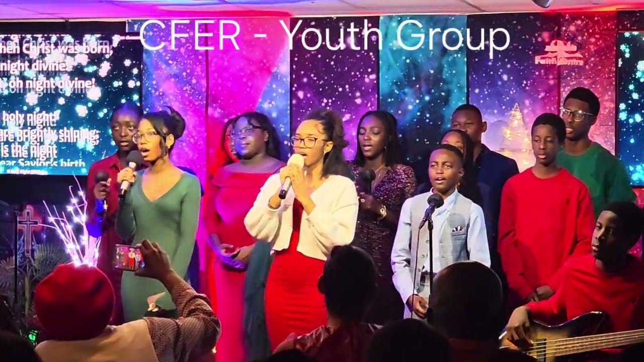 Minuit chrétien - O Holy Night - CFER Youth Group