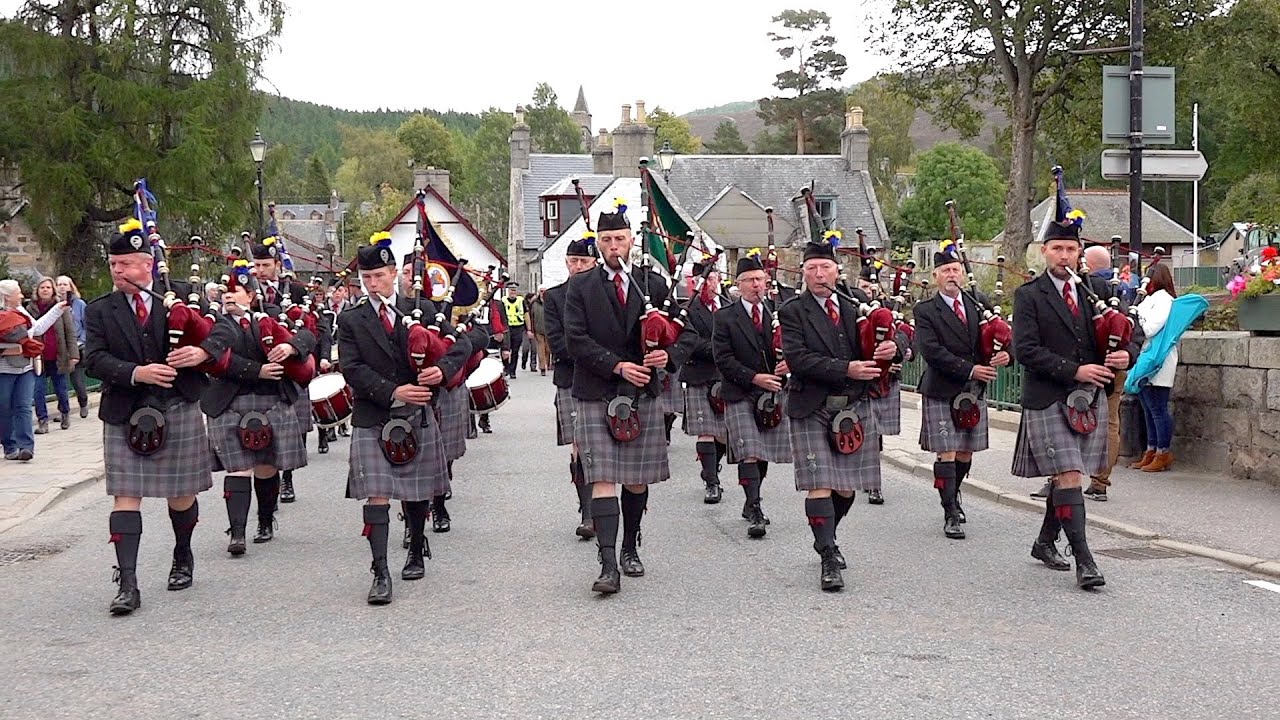 "On The Road to Passchendaele" by Isle of Cumbrae Pipe Band, marching to the 2018 Braemar Gathering