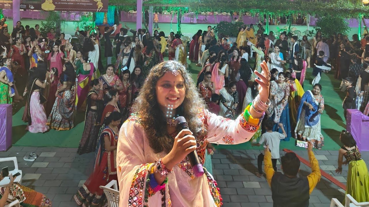 Nahi Melu Re | Tari Vanki Re Paghaladi Nu Fumtu Re | Dhruvi Pandya | Live