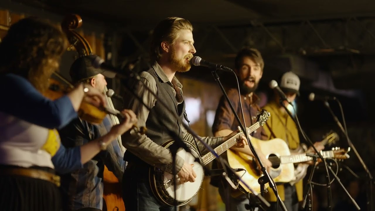 Pitney Meyer - HELEN - Live at the Station Inn