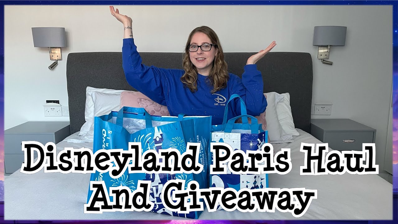 Disneyland Paris 2021 Haul & Giveaway!