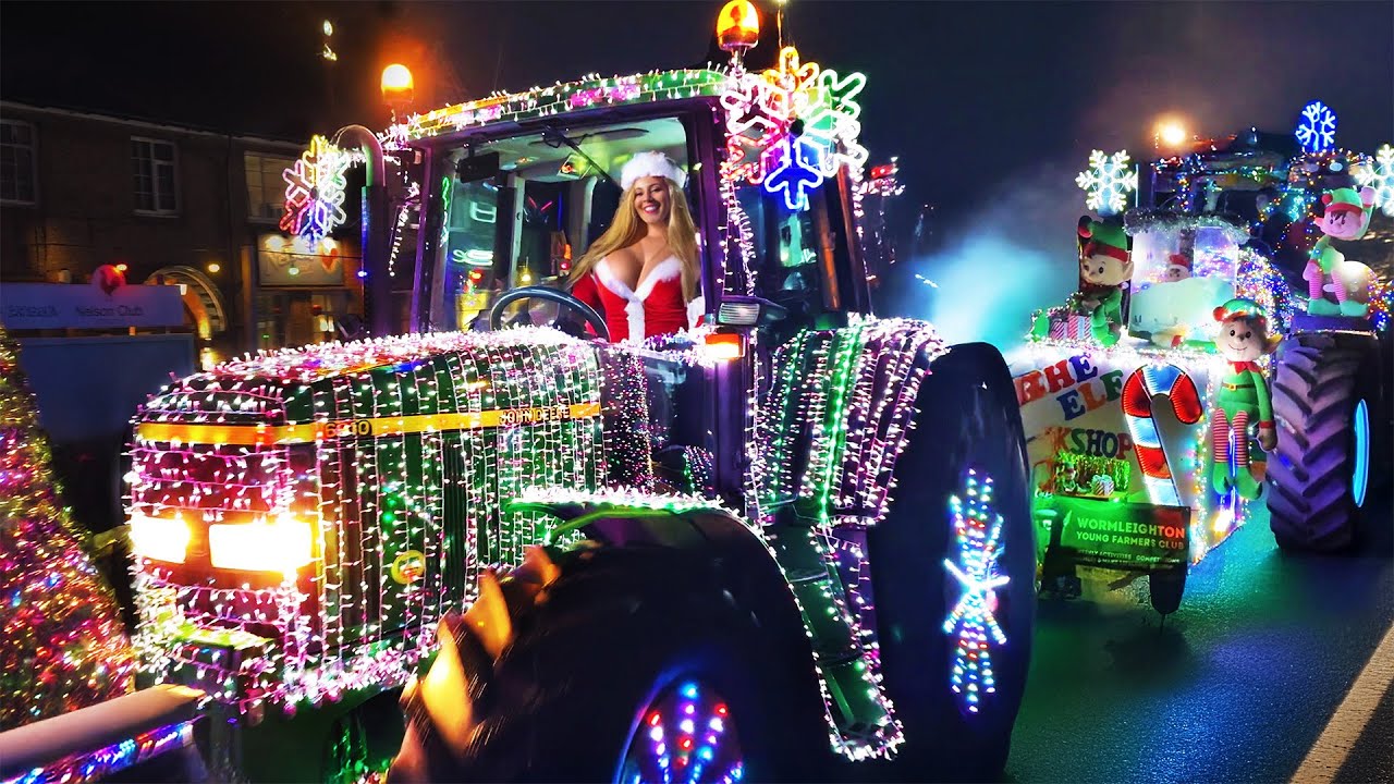 Красивая Санта-Клаус 🤶🎅🚜 | САМЫЙ БОЛЬШОЙ ТРАКТОРНЫЙ ЗАБЕГ 2025 - 2026!