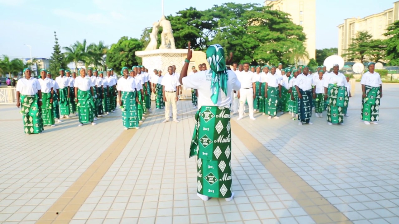 NGUYA YA MOLIMO SANTU de la Chorale de Dirigeants MATADI-MAYO