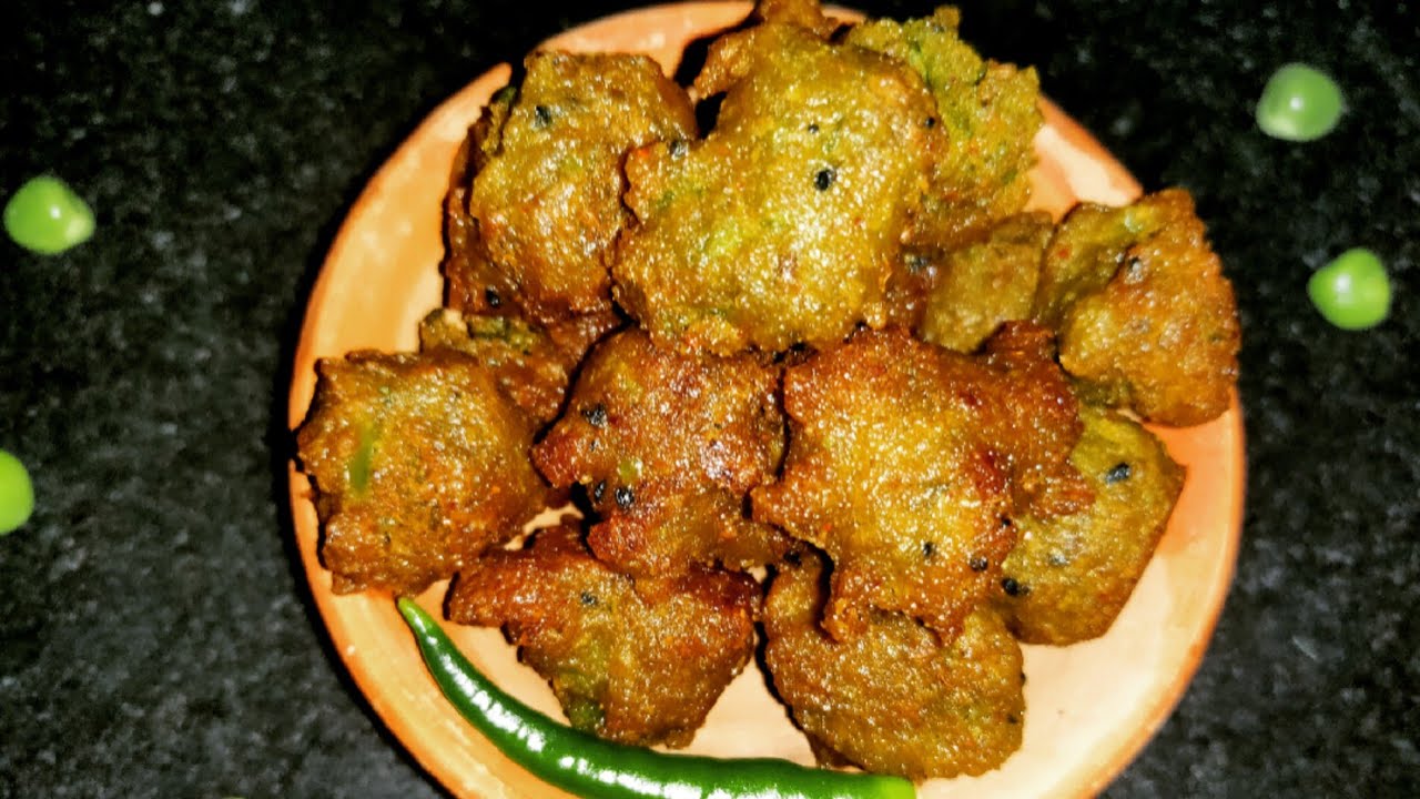 Winter Special Green Peas Pakoda Recipe || Crispy Matar Pakoda-কড়াইশুঁটির পকোড়া