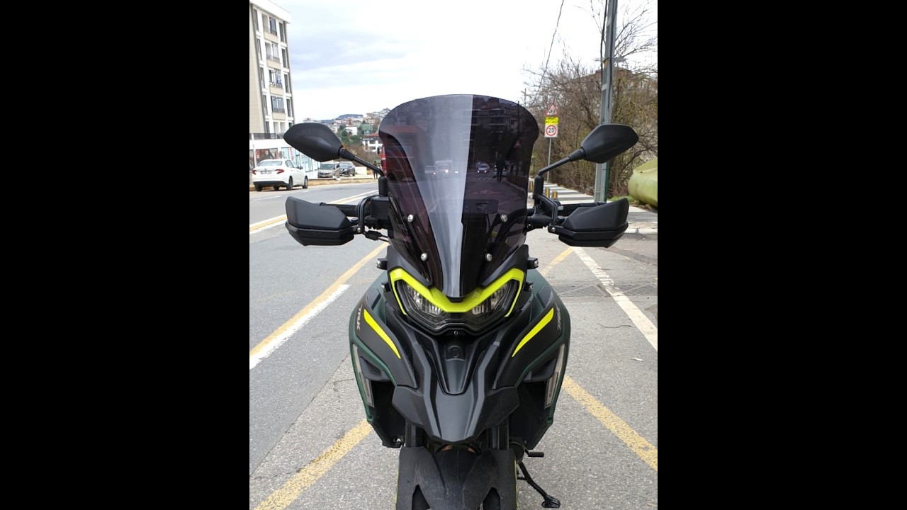 Benelli TRK 702 X siperlik ön cam MOTOCAM marka