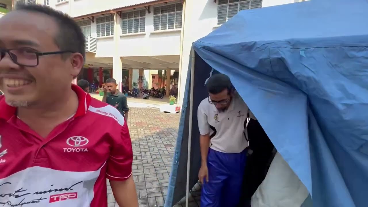 Macam Mana Nak Pasang Khemah China Besar dan Luar Selesa
