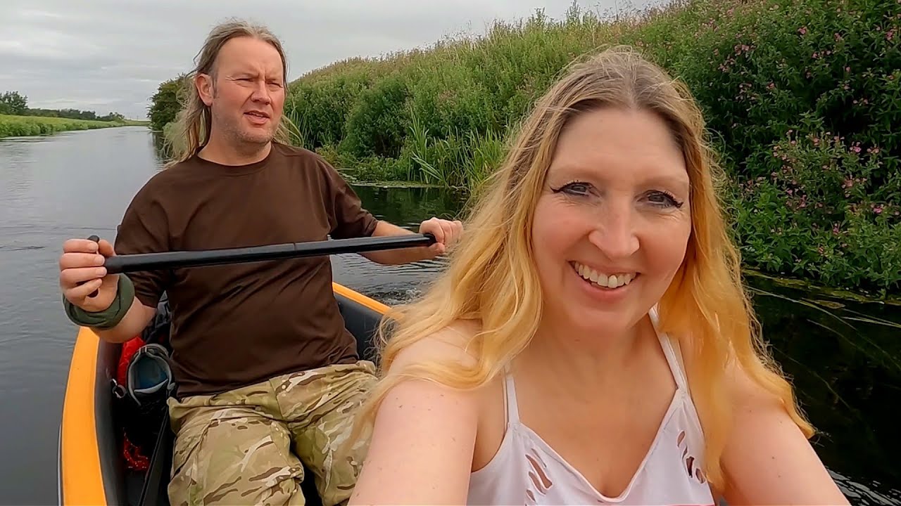 Canoe camping in the Aquamarina Tomahawk