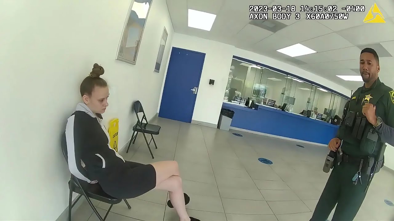 Fraud Scheme Exposed: Girl Arrested at the Check-Cashing Store!