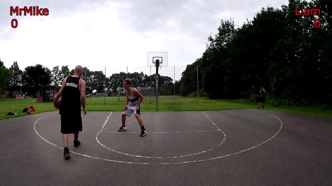 1vs1 Basketball - MrMike vs arroganten Bengel