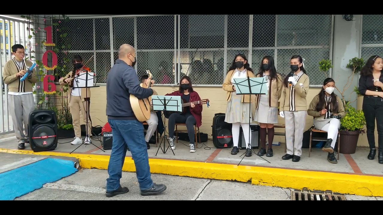 Luna Zoe en vivo