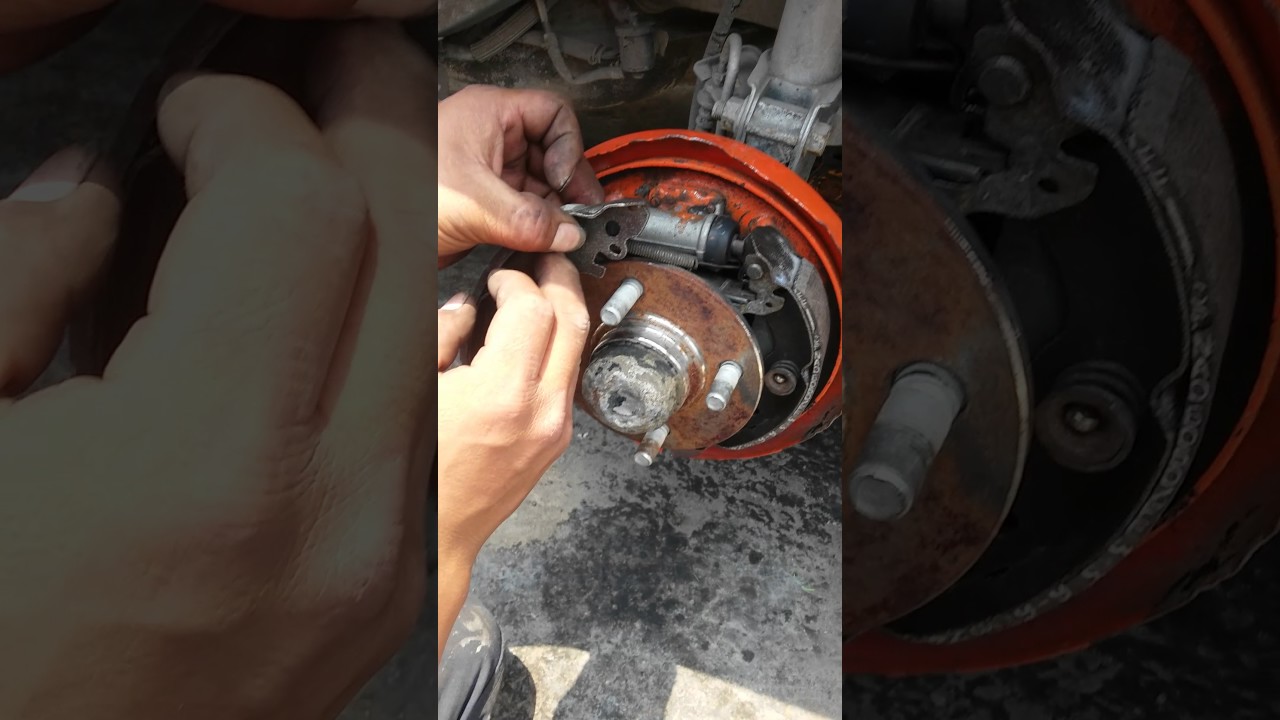 Como cambiar balatas traseras nissan tsuru III