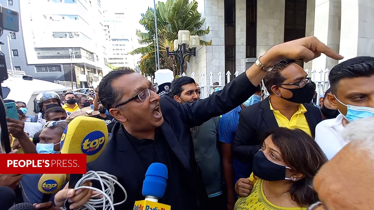 «Li pena enn sou lamour prop sa boug la», lance Bhadain à sa sortie de cour