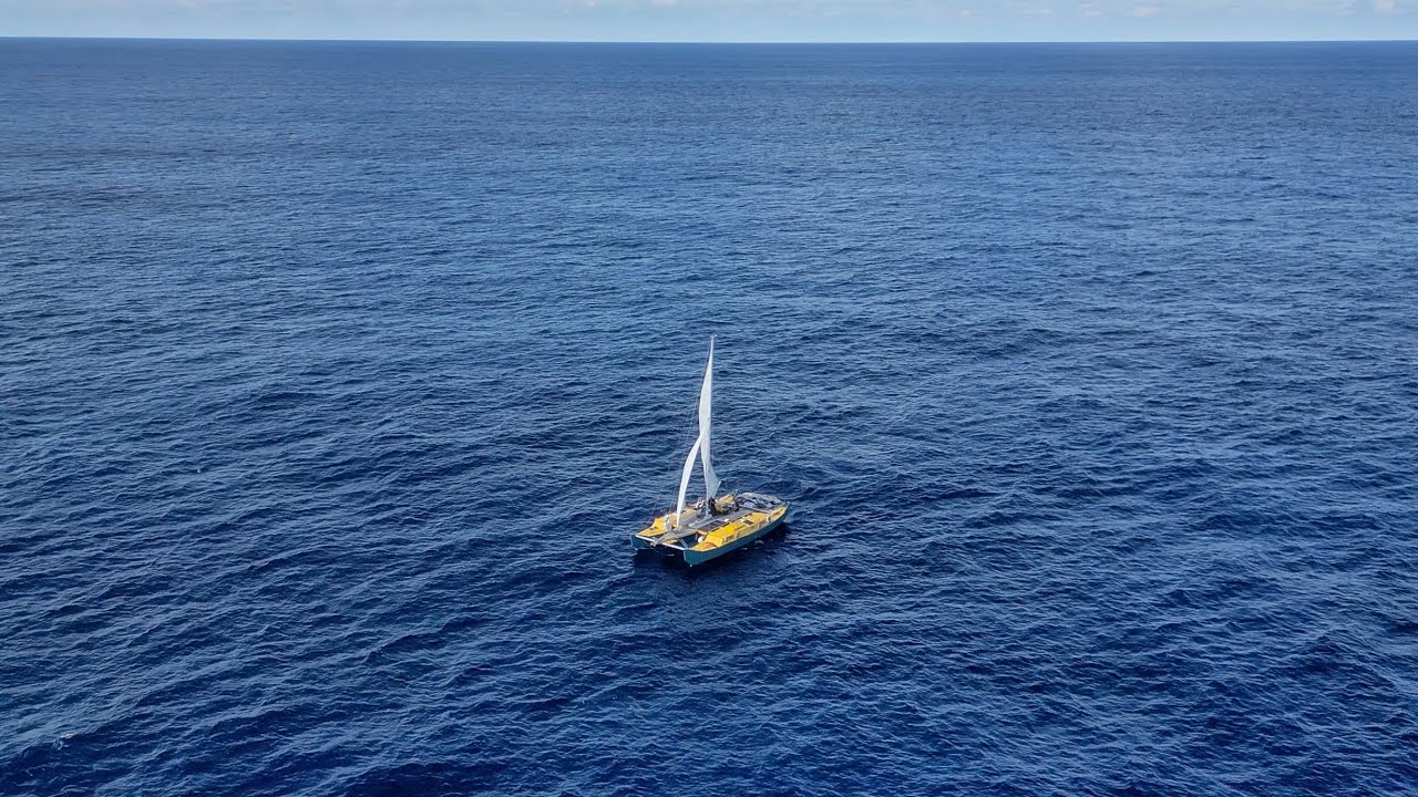 3 дня в море на спасенном катамаране — пересечение Бискайского залива