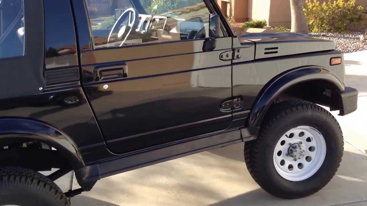 TOTALLY RESTORED 1988.5 SUZUKI SAMURAI...OUTSIDE