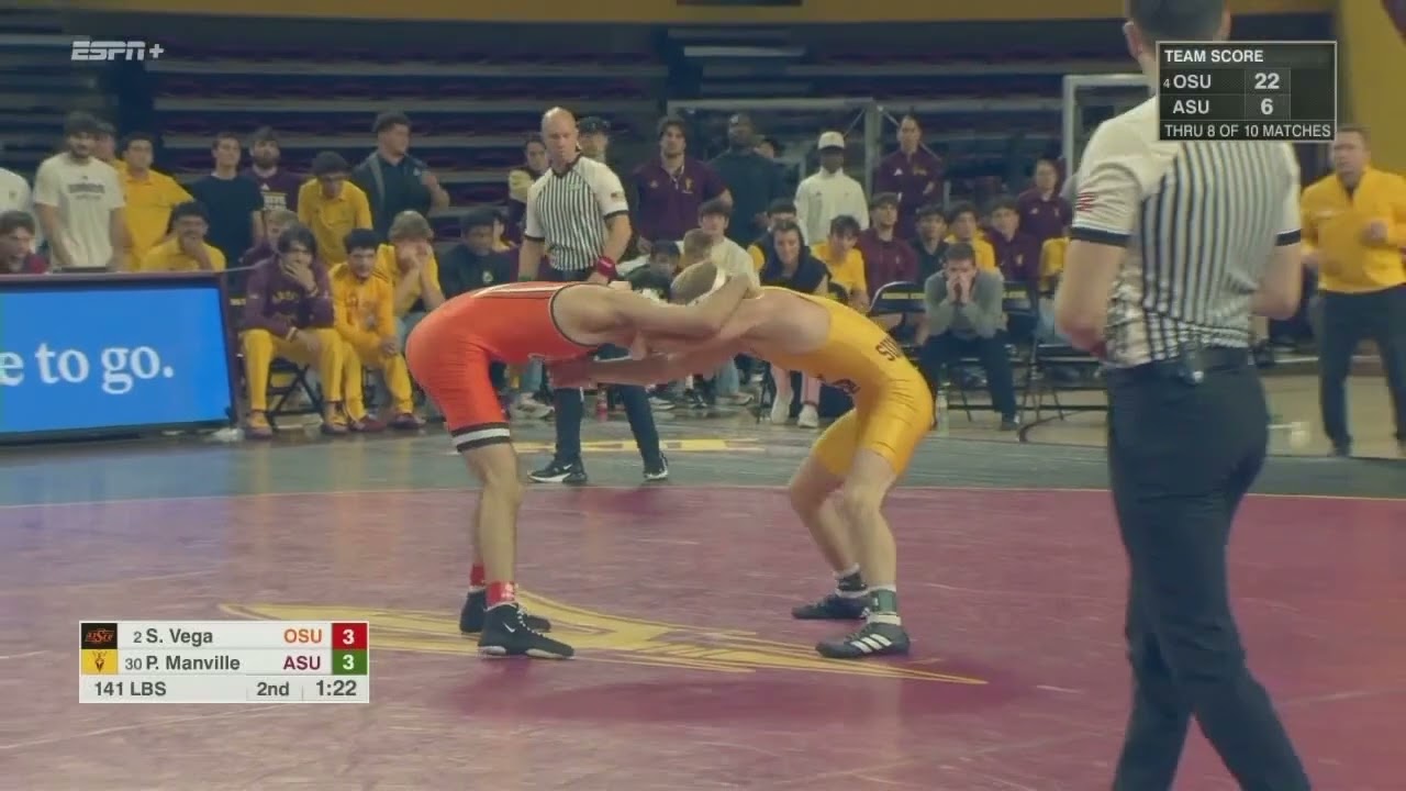 #2 Sergio Vega vs. #30 Pierson Manville (141 lbs) Highlights (11.23.25) | Big 12 Wrestling