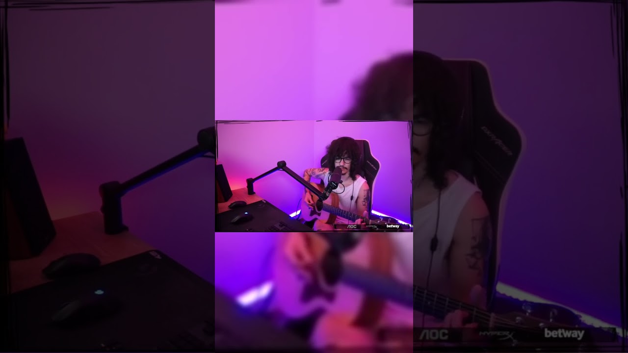 ZeROBADASS cantando radiohead - street spirit