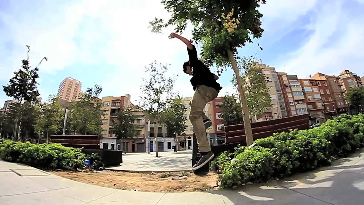 Careteras Secundarias. Clip del team Converse Skateboard