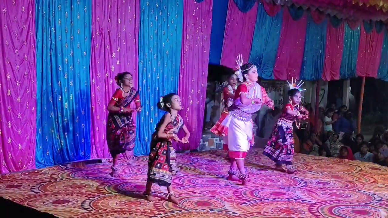 ମ ଗାଁରେ କୁରାଳ ପଚ୍ମମି ମେଲୋଡି 