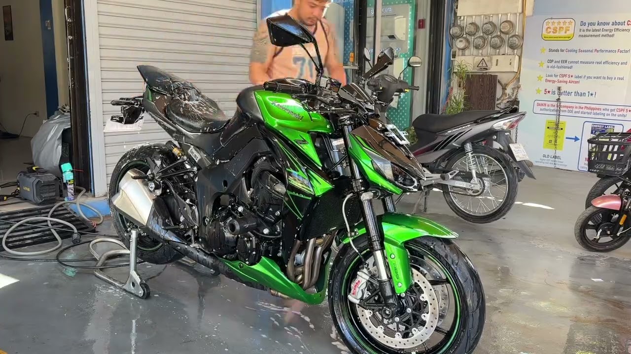 #Z1000