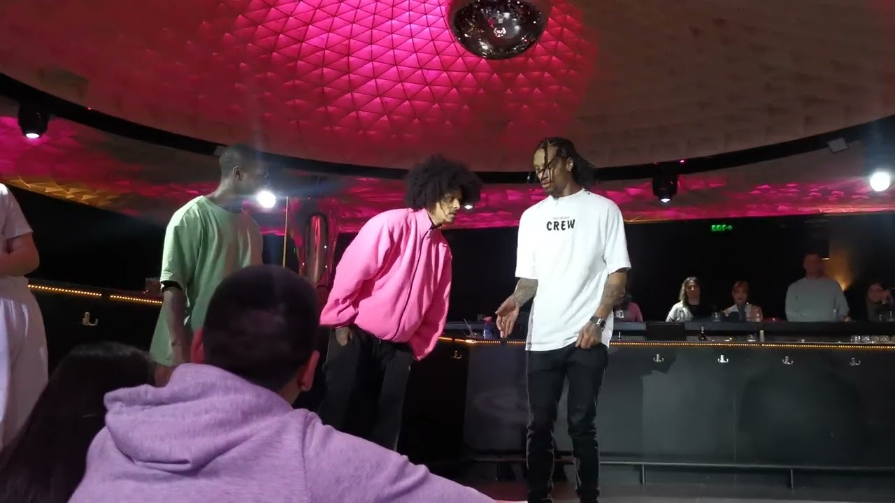 Les Twins PM Club Sofia 18.11.22 Open Cypher Lau in pink