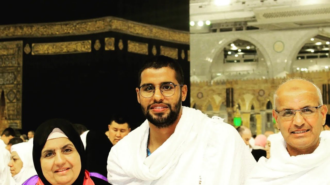 أول عمرة في حياتي رفقة الوالدين : رحلتي من المغرب إلى مكة المكرمة 🕋❤ إحساس ولا أروع