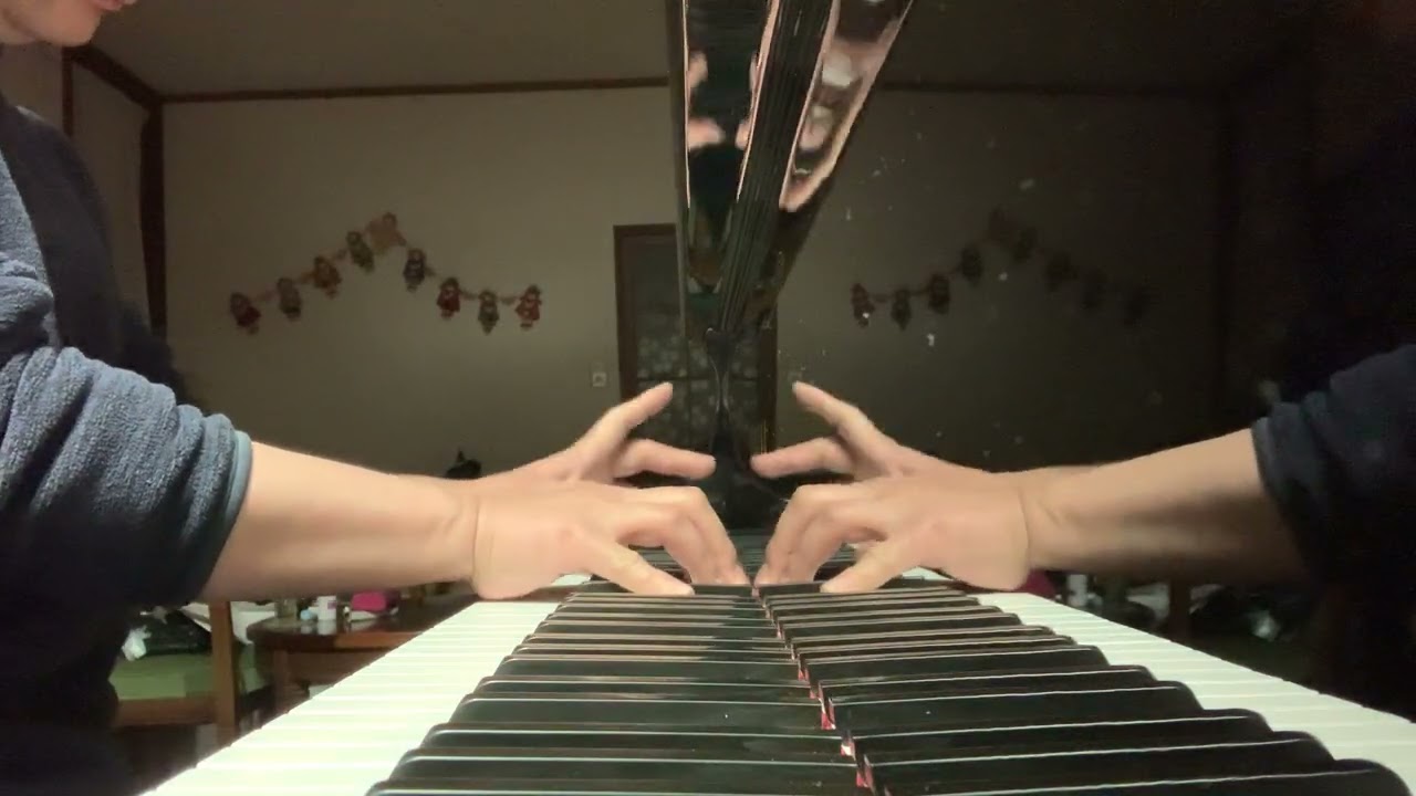 Piano improvisation No.10352