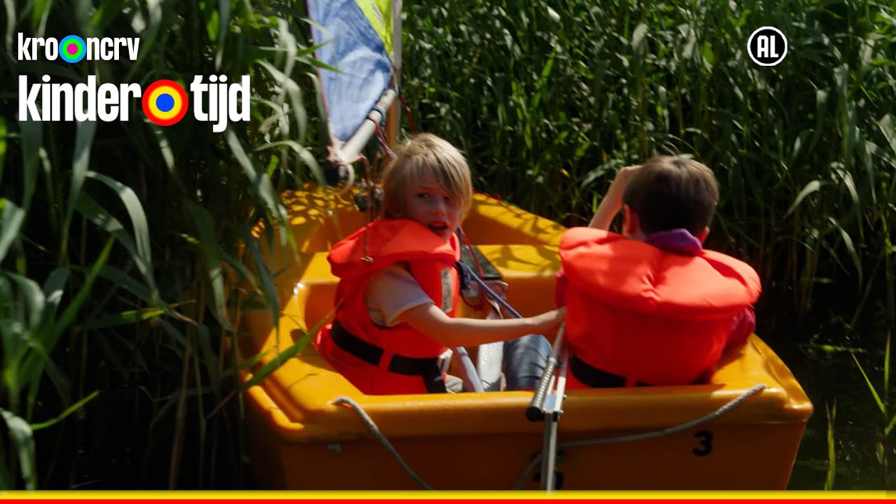 Luuk en Tristan gaan zeilen. Komen ze weer veilig aan wal? | de Waterscouts | Kindertijd KRO-NCRV