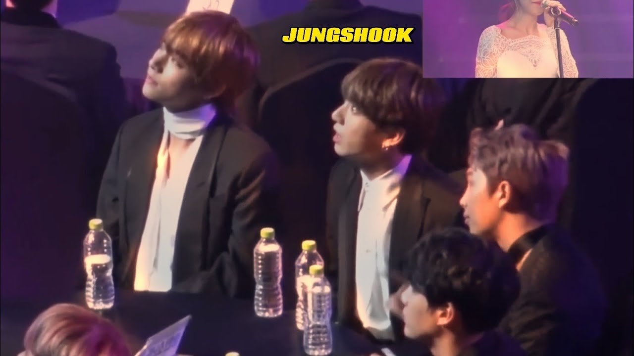 BTS REACTION TO MAMAMOO SOLAR (FT. TWICE) gaon chart awards opening 2016