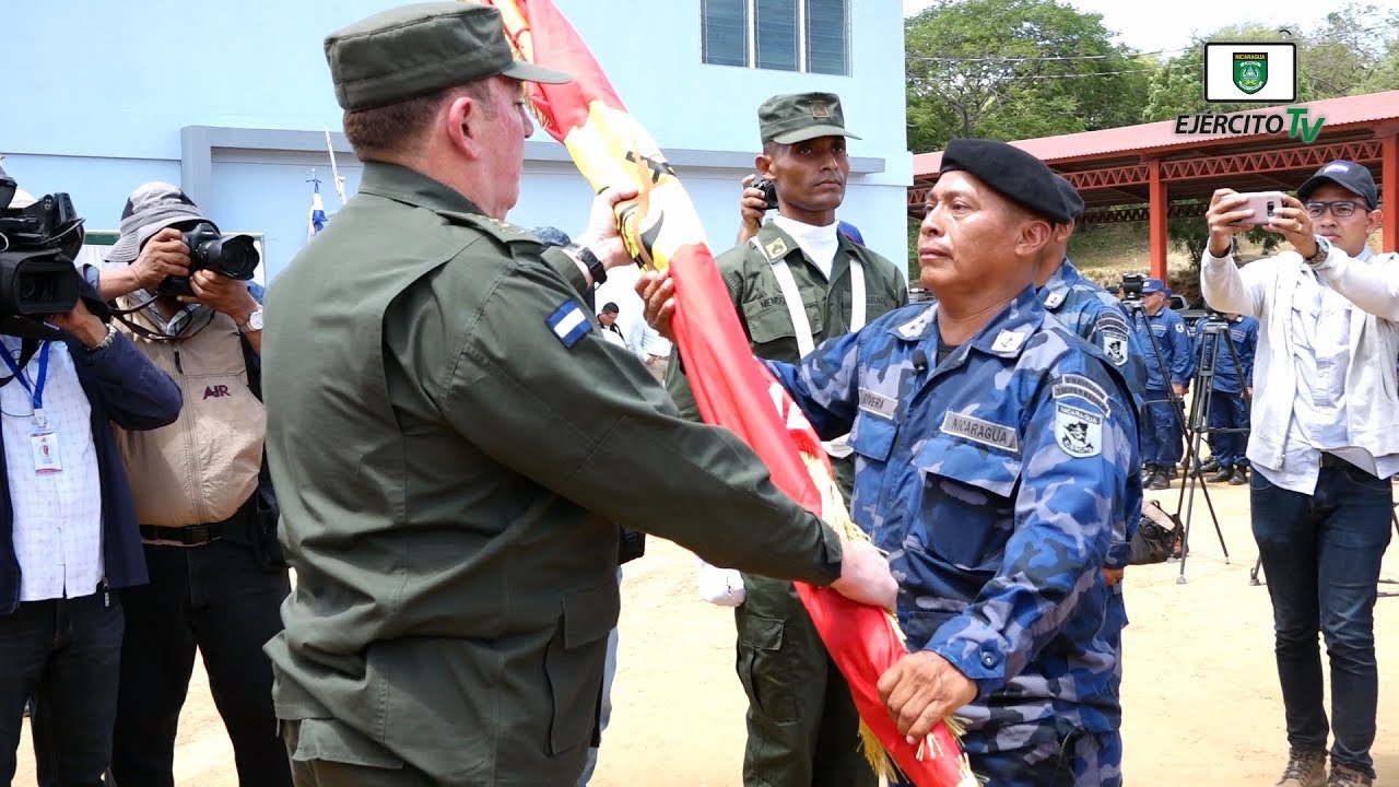 Abanderamos al Segundo Batall&oacute;n de Tropas Navales de la Fuerza Naval