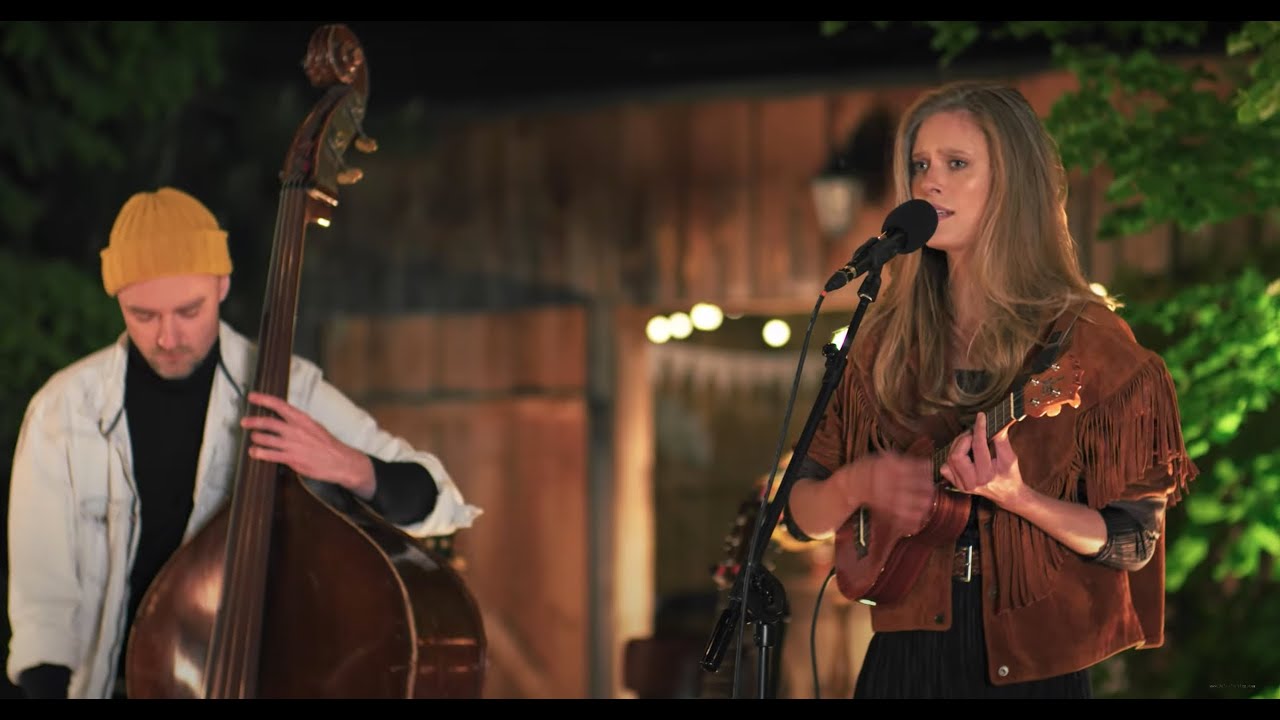 Julia Pietrucha - Growl it (Folk it! Tour)
